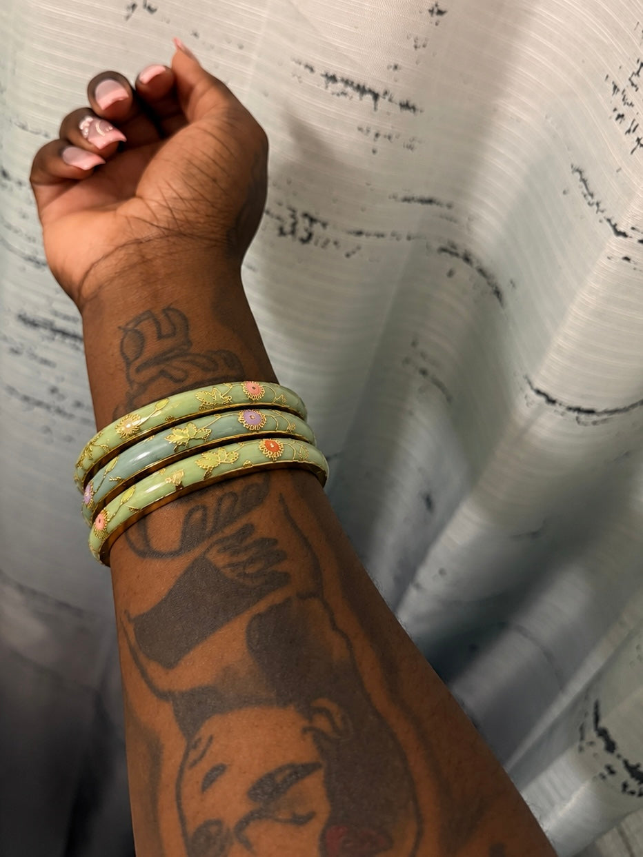 Floral Enamel Gold Bangle set