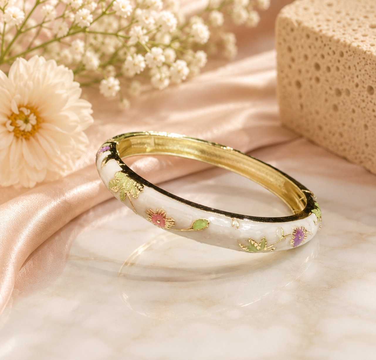 Single Gold enamel Bracelet